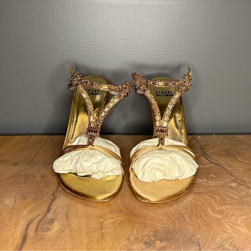 Stuart Weitzman Heels With Crystals - image 2